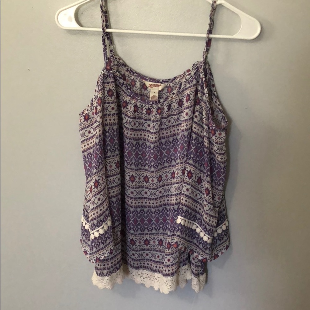 Arizona off the shoulder shirt, size Medium